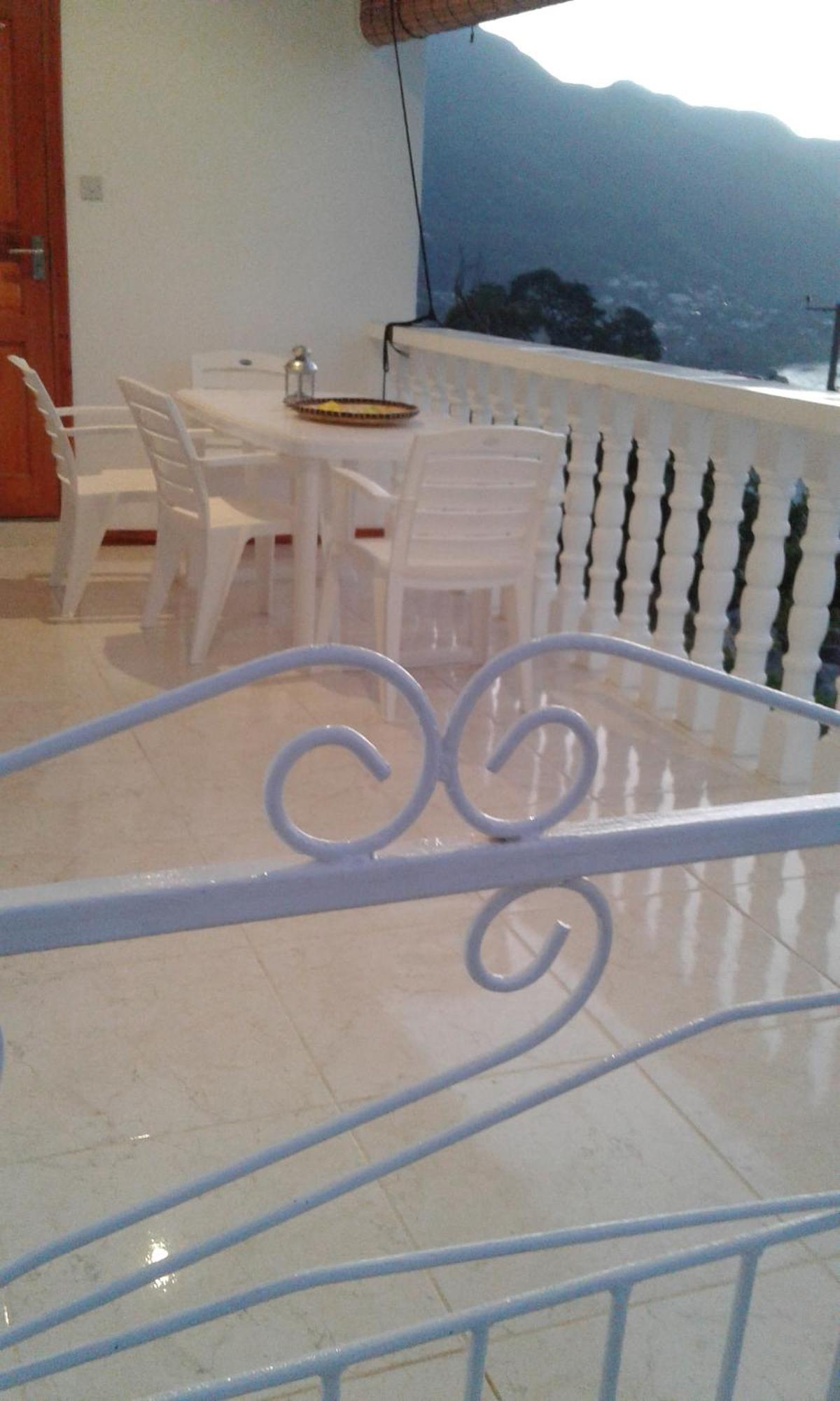 Jbillaselfcatering Beau Vallon  Exterior photo