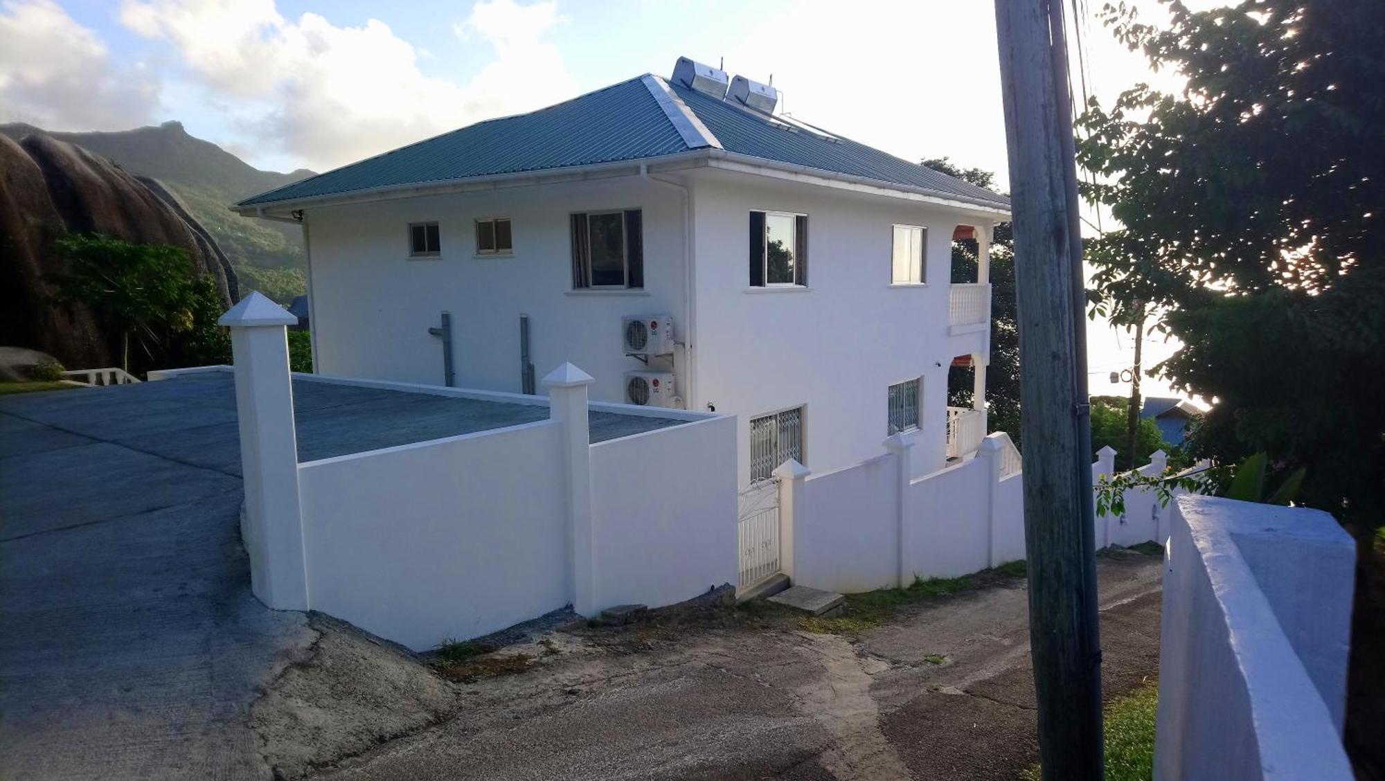 Jbillaselfcatering Beau Vallon  Exterior photo
