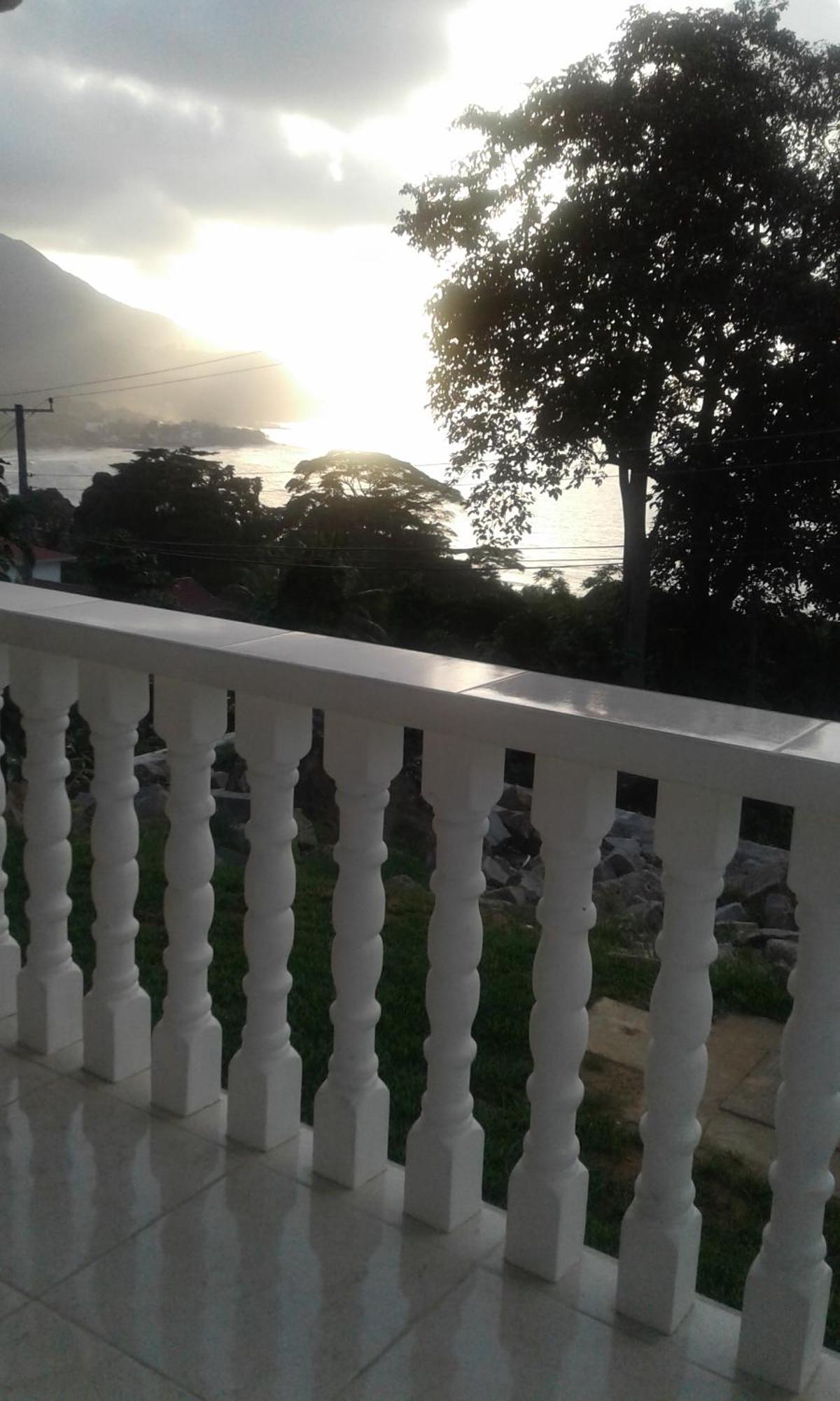 Jbillaselfcatering Beau Vallon  Exterior photo