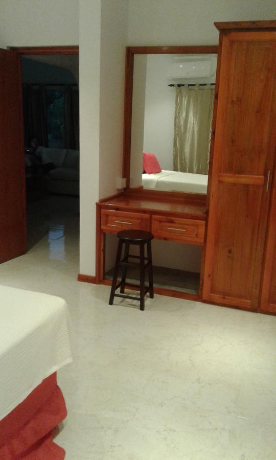 Jbillaselfcatering Beau Vallon  Exterior photo